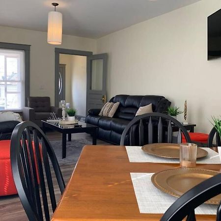 Villa 5Br Niagara Getaway Prime Location-Sleeps 10 Niagara Falls Esterno foto