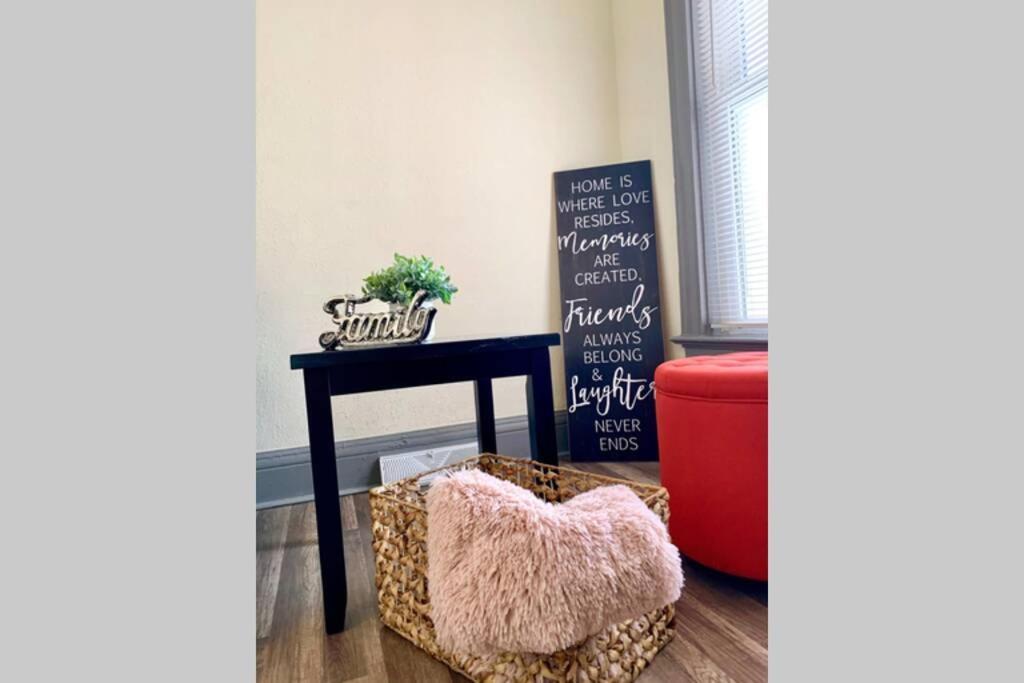 Villa 5Br Niagara Getaway Prime Location-Sleeps 10 Niagara Falls Esterno foto