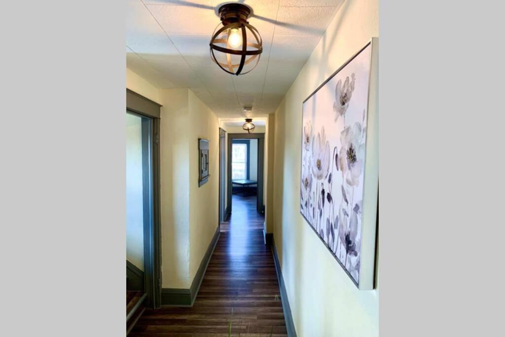 Villa 5Br Niagara Getaway Prime Location-Sleeps 10 Niagara Falls Esterno foto