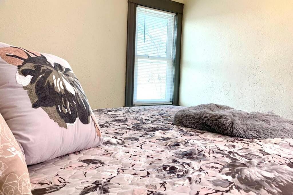 Villa 5Br Niagara Getaway Prime Location-Sleeps 10 Niagara Falls Esterno foto