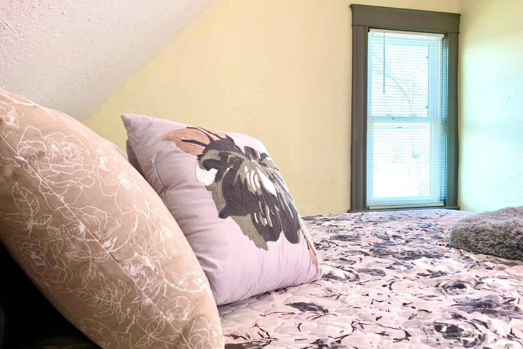 Villa 5Br Niagara Getaway Prime Location-Sleeps 10 Niagara Falls Esterno foto
