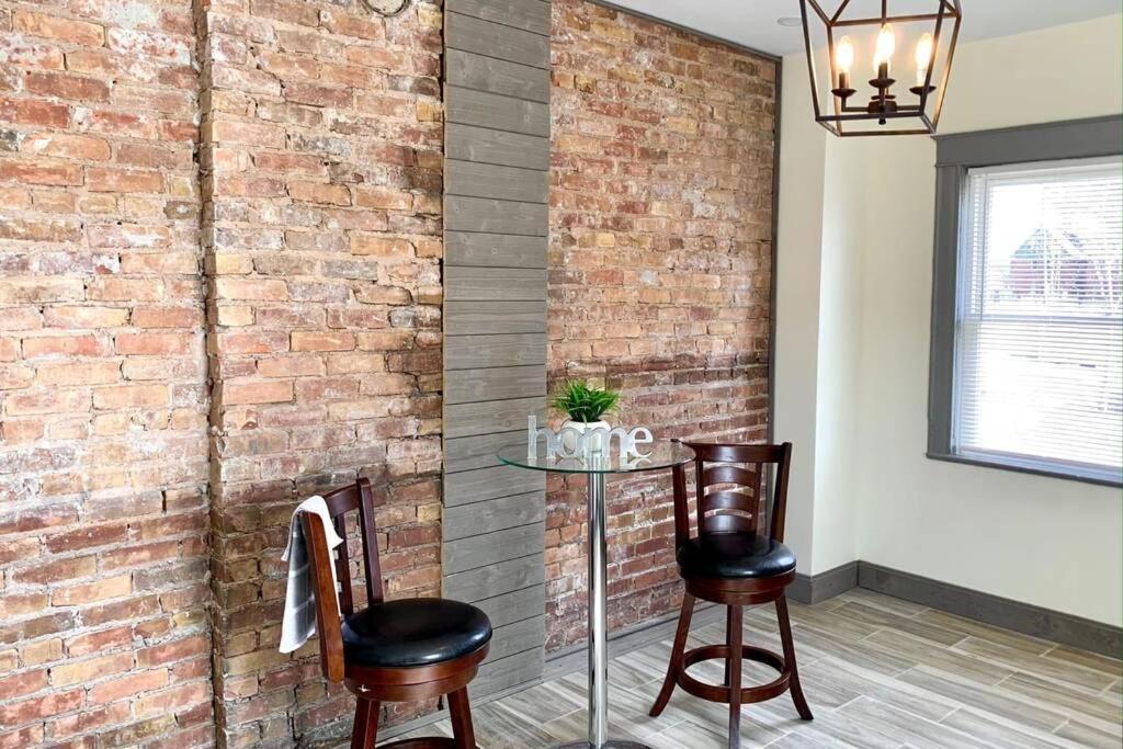 Villa 5Br Niagara Getaway Prime Location-Sleeps 10 Niagara Falls Esterno foto